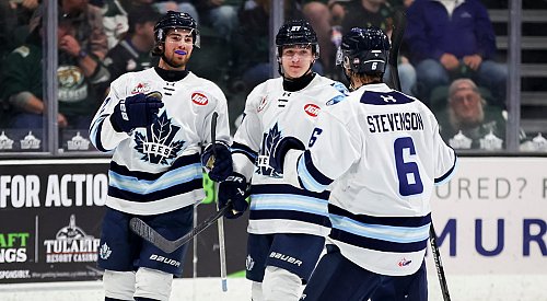 Vees lose heartbreaker in double OT to fall behind 2-0 in series