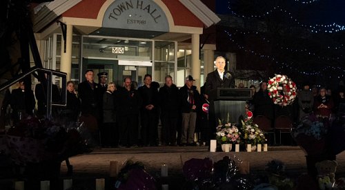 Carney and Poilievre stand hand in hand as Canadian leaders visit Tumbler Ridge